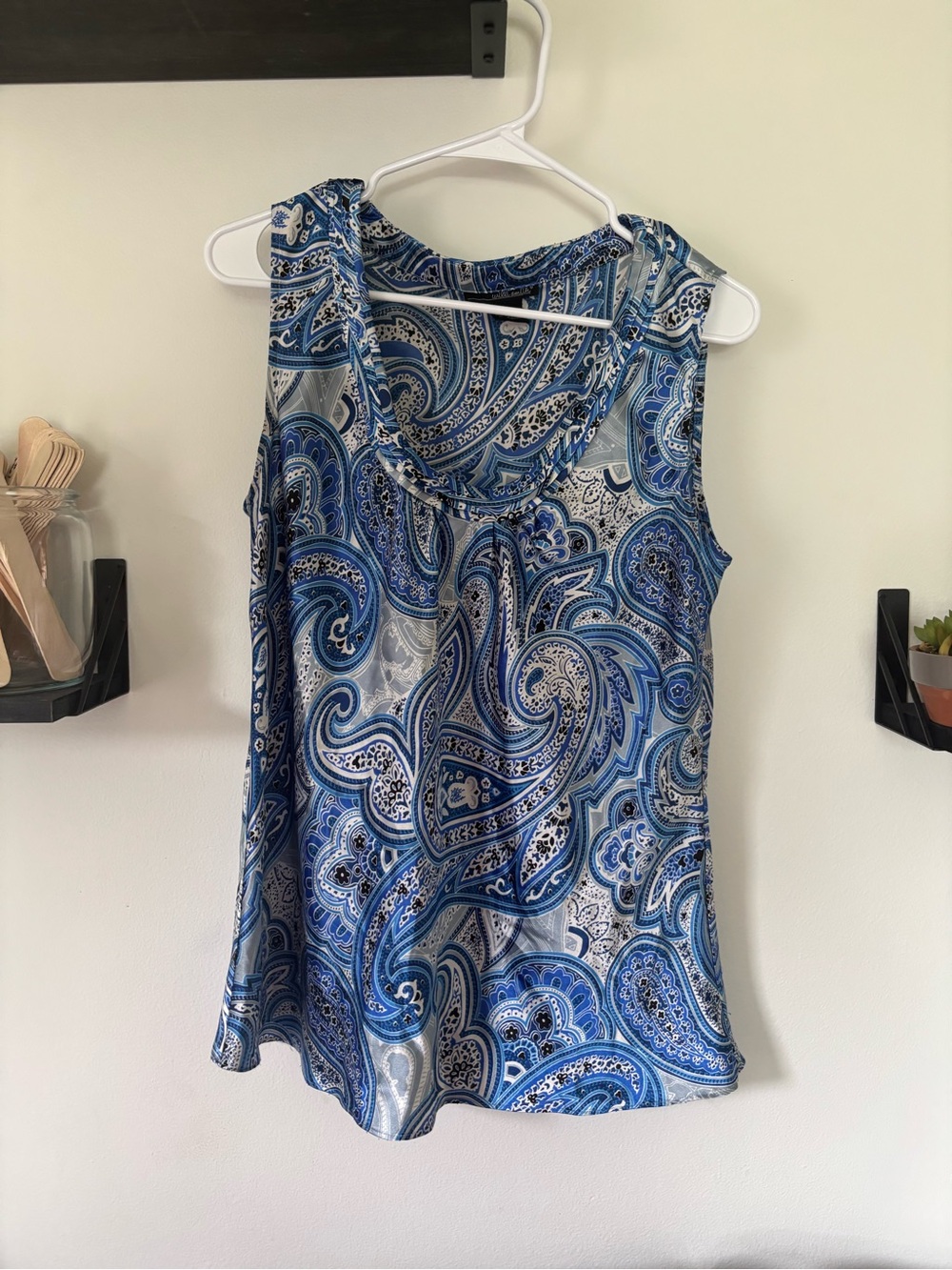 Willi Smith Blue Paisley Cowl Neck Sleeveless Top Size L